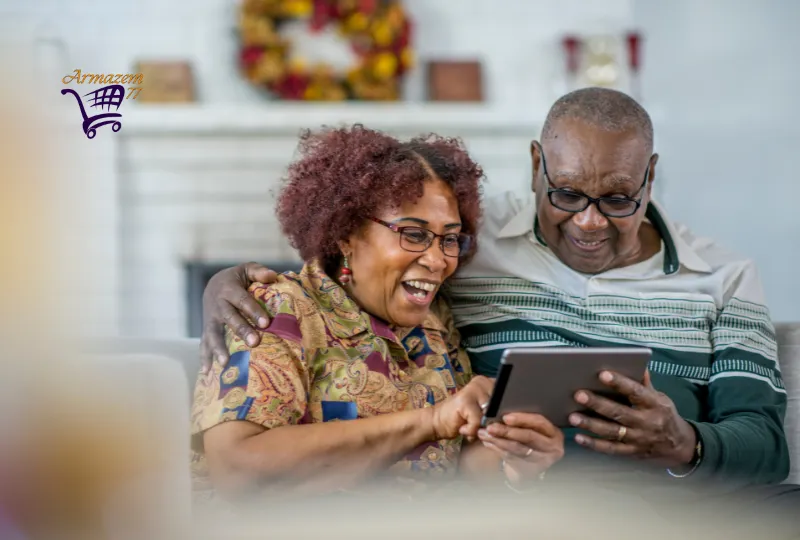 A adesão crescente dos idosos às mídias digitais